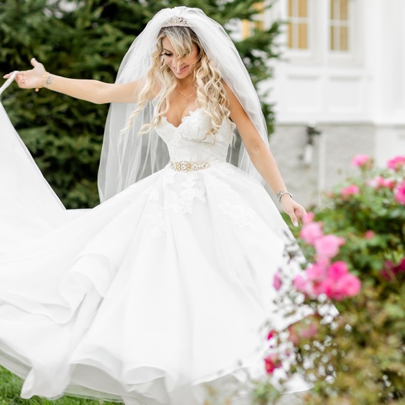 Meet your Posher, Cassandra - Picture 8 of 13